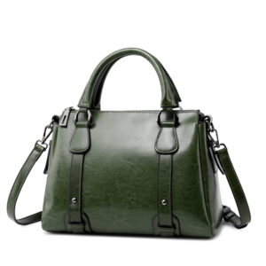Women’s Classic Leather Shoulder Bag – Olive